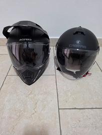 2 caschi