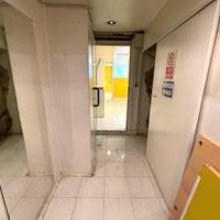 Trieste/salario - locale commerciale