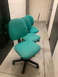 Poltrone verdi ergonomiche