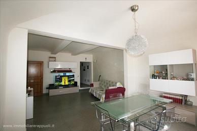AP1024 - Appartamento luminoso e ristrutturato in