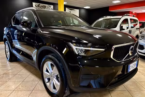 VOLVO XC40 B3 automatico Core UNIPRO - PREZZO RE