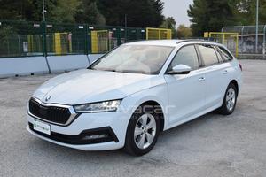SKODA Octavia 2.0 TDI EVO SCR DSG Wagon Executive