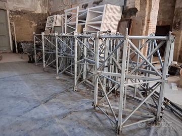Strutture in ferro zincato 