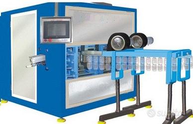 Formatrice di bottiglie soffiatrice