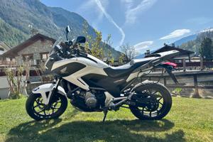 Moto Honda NC 700 X ABS