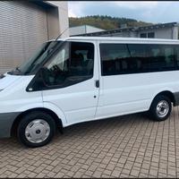 Ford transit 9 posti