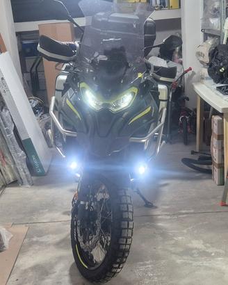 TRK 702 X
