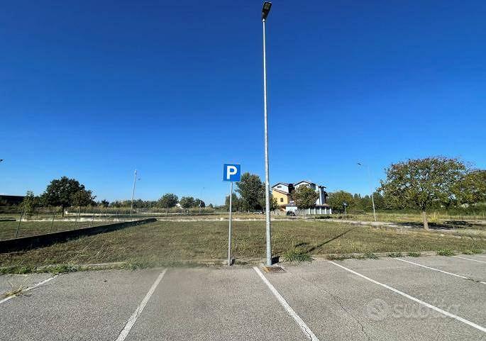 Immobile in asta di 706 m² a Curtatone - Vista 2