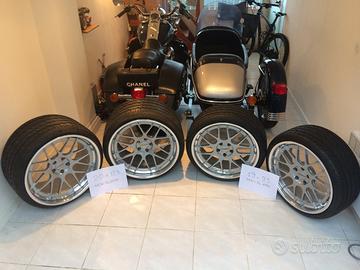 FERRARI.Cerchioni in lega marca FORGEDLINE con P0