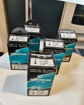 Camere d'aria michelin 24x1.5 e 20x valvola Regina