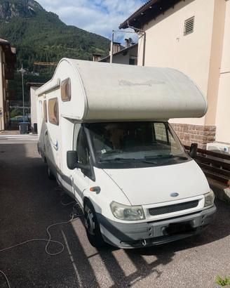 Ford Rimor Katamarano 6