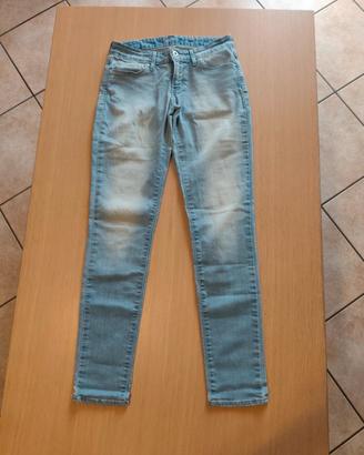Levis demi Curve W 25 L 32 skinny