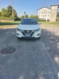NISSAN QASHQAI  1.5 diesel N-CONNECTA