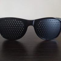 Occhiali Stenopeici per Allenare la Vista