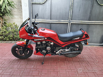 Honda cbx 750