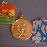 Medaglie sportive: Calcio. Basket, Pallavolo 
