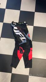 Pantalone e maglia Ufo