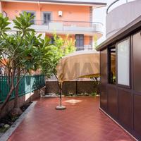 Semi indipendente + garage a Mascali