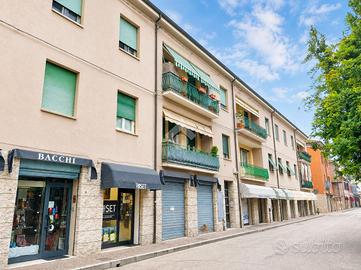 3 LOCALI A LUGO