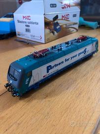 Locomotiva Roco E412