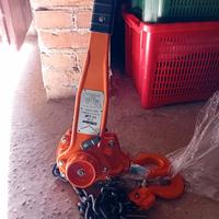 Paranco a crick  ROBUR 1,5 t.