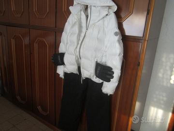 GIUBBINO-BOGNER+PANTALONE+GUANTI-COLMAR+DA NEVE