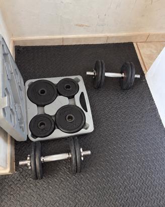 32 kg Dischi Domyos + Manubri Componibili