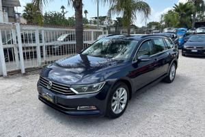 VW PASSAT VARIANT EXECUTIVE 2.0 TDI 10CV FULL OPT