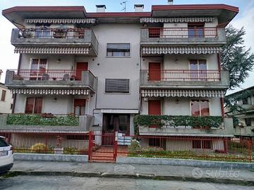 Voltabarozzo libero 130mq 3 camere 3 terrazzi