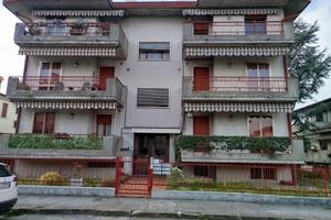 Voltabarozzo libero 130mq 3 camere 3 terrazzi