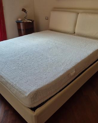 letto matrimoniale  