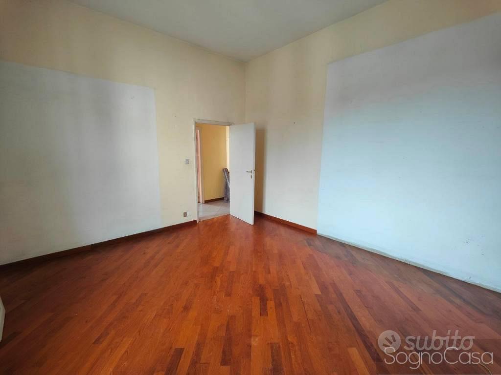 Apartment in Firenze, San Salvi, Quartiere 2 - Altro