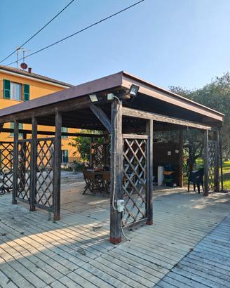 Gazebo in legno 6x6.