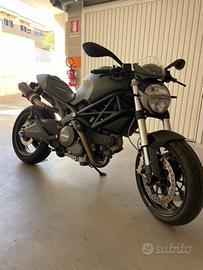 Ducati Monster 696 versione ART