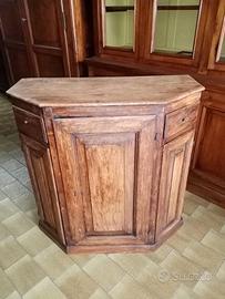 Credenza antica scantonata in abete del '700