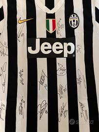 Maglia Juventus L stagione 2013/2014 autografata