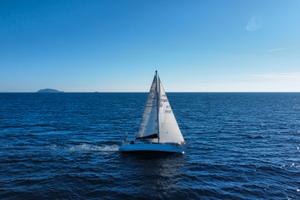 Barca a vela 10 Metri Motore Yanmar entrobordo 