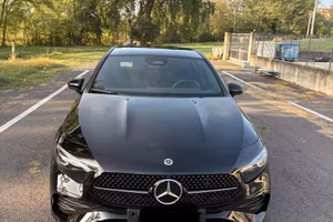 Mercedes-Benz Classe A 180 d Automatic AMG Line Ad