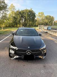 Mercedes-Benz Classe A 180 d Automatic AMG Line Ad