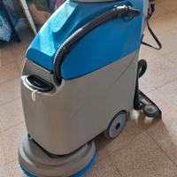 Lavasciuga pavimenti