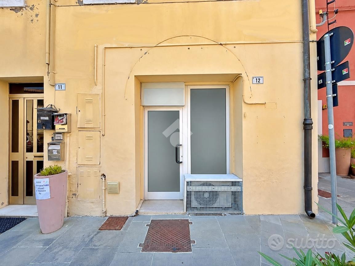 NEGOZIO A MORCIANO DI ROMAGNA - Vista 3