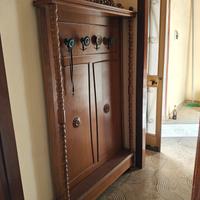 Mobili e lampadari vintage 