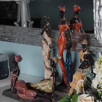 STATUINE SOPRAMMOBILE DONNE AFRICANE