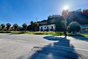 Locale Commerciale - Campofelice di Roccella