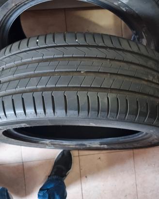 Gomme Pirelli Scorpion 235/55 R19 101V Nuove