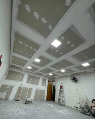 Piastrellista e cartogessiste
