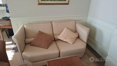 Divani quasi nuovi