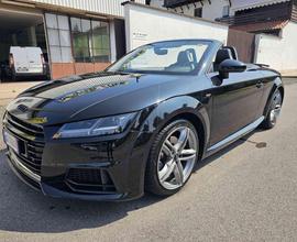 AUDI TT Roadster 2.0 TFSI quattro S tronic S lin