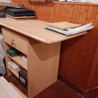 Mobile Zanotta in legno chiaro - olmo