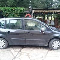 RENAULT Grand Modus - 2008